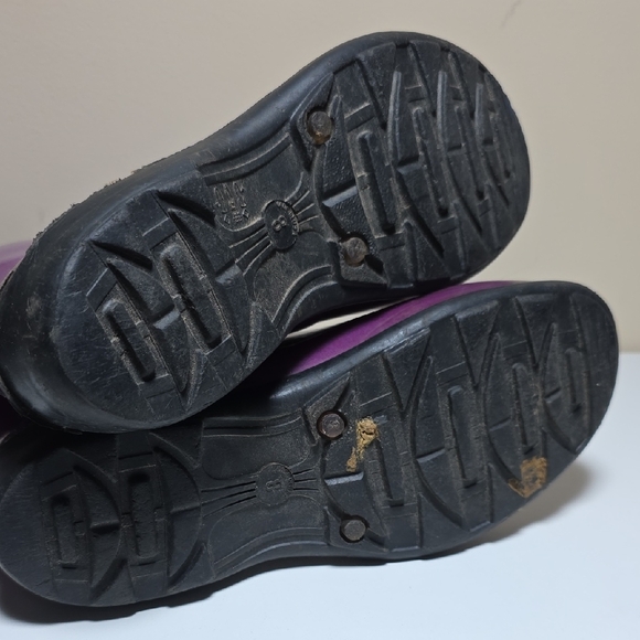 Kamik Women's Vibrant Purple Rain Boots - Picture 9 of 12